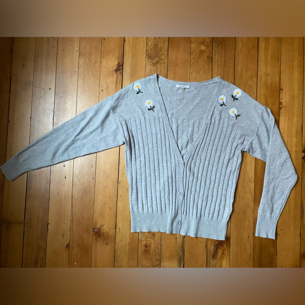 Gray Floral Embroidered Women's Sweater